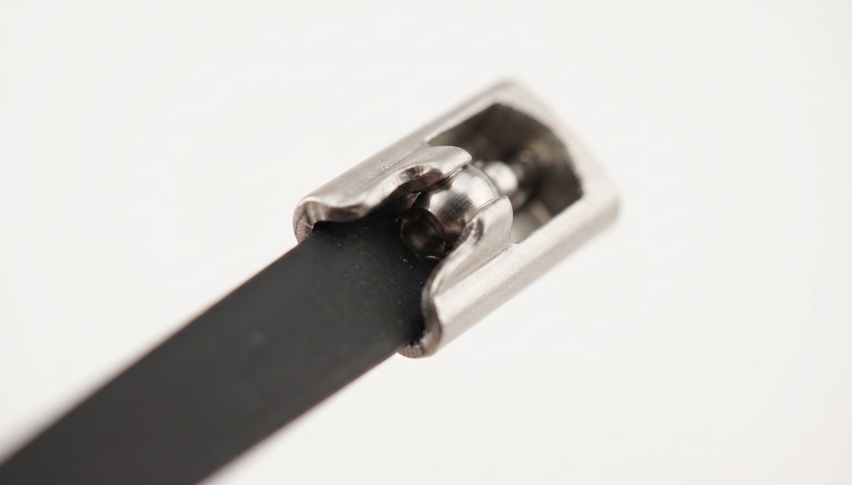 Polyester Coated Stainless Steel Cable Ties - Black 316L, 150mm to 1000mm