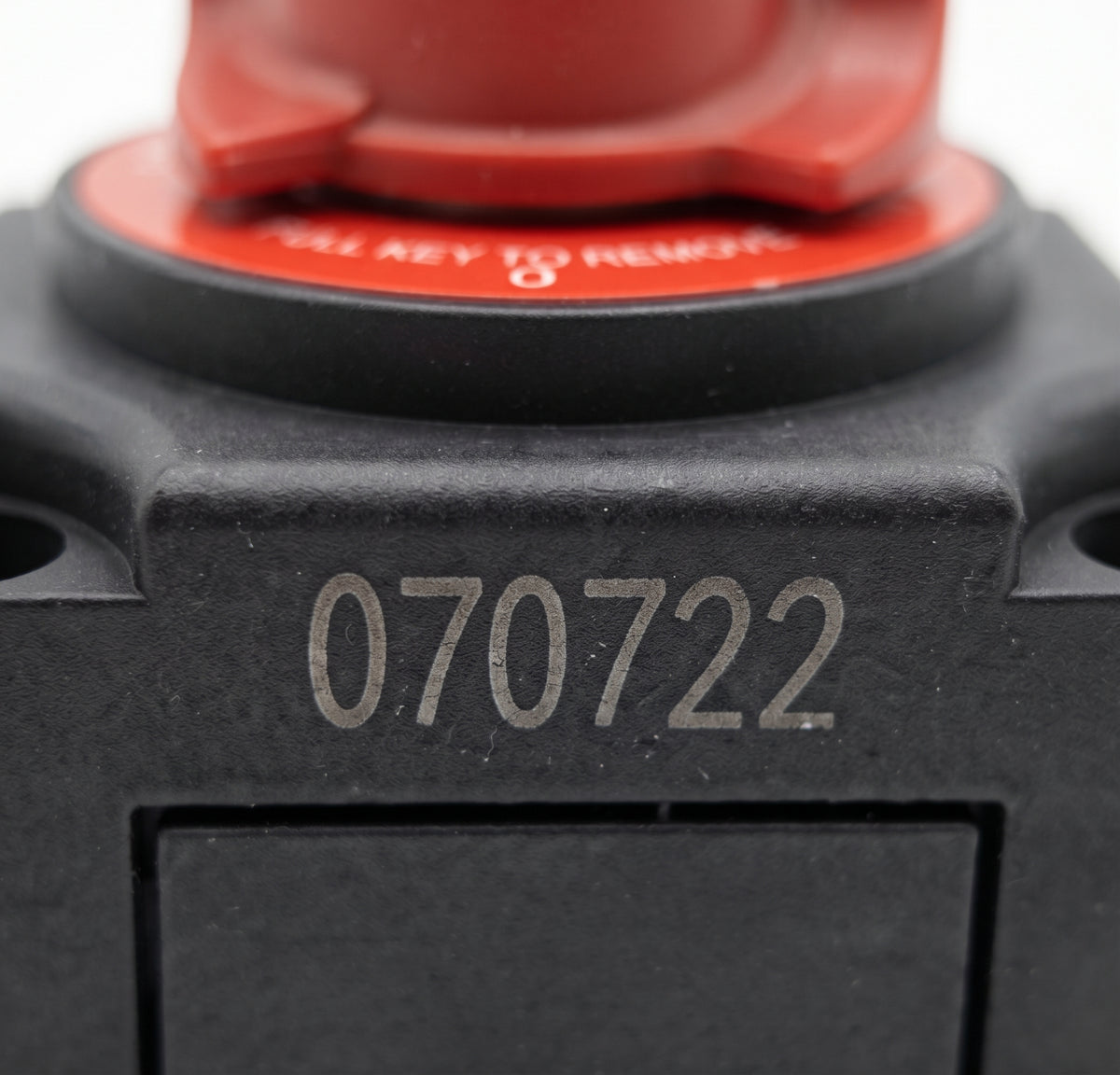 Box Mounted Battery Isolator Switch - 300A, 12V/24V
