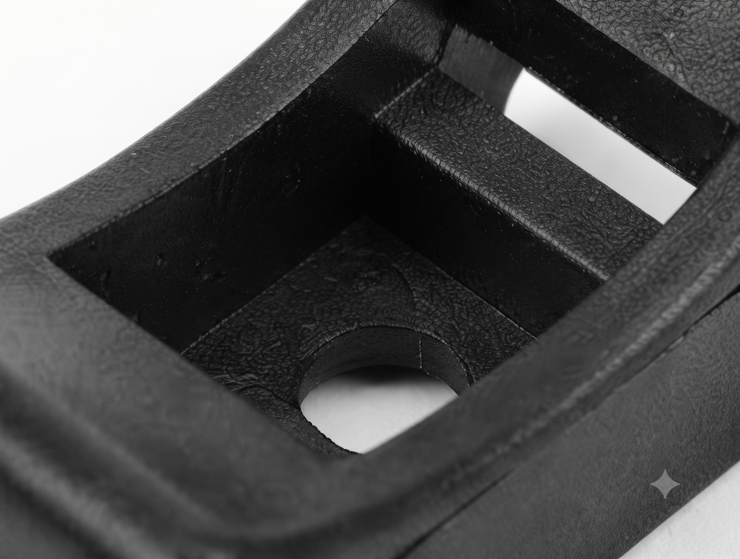 Cable Tie Saddle Mounts – Screw-Fix Cradle Bases, Black & White