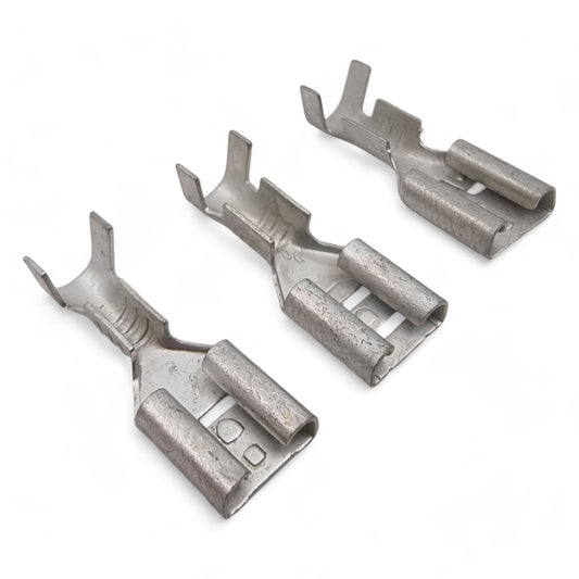 Uninsulated Female Spade Terminals 6.3mm + Clear PVC Sleeves – 1.5mm²–2.5mm Cable Crimp Connectors